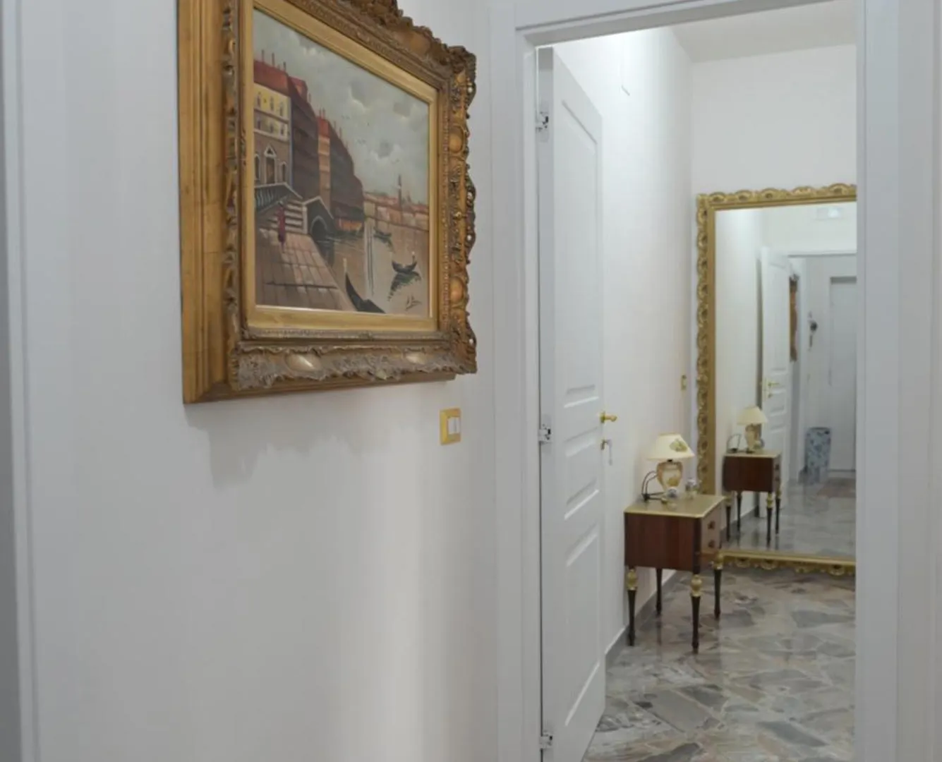The Rooms Of Swami Bari Guest house